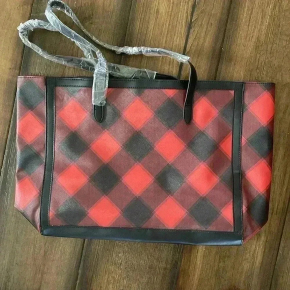 Brand new***Victoria’s Secret Black/Red Plaid Tote Handbag Purse - Picture 3 of 4